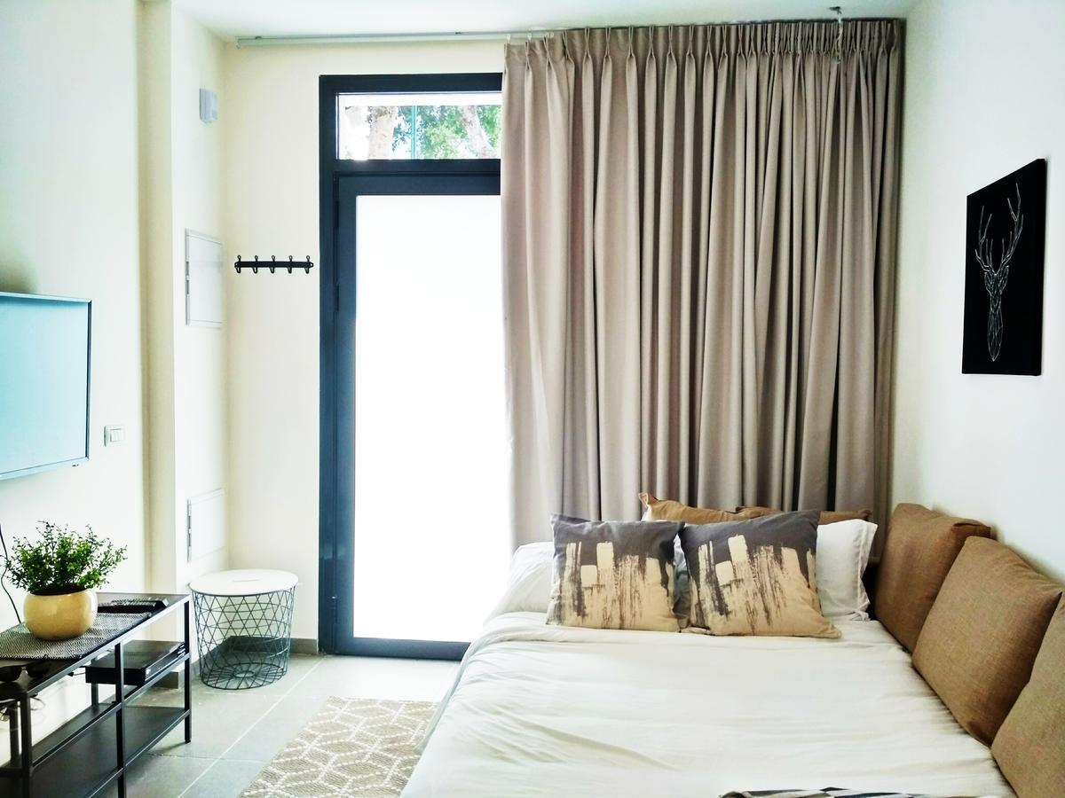 Beautiful Studio On Jerusalem Boulevard Tel Aviv Exterior photo